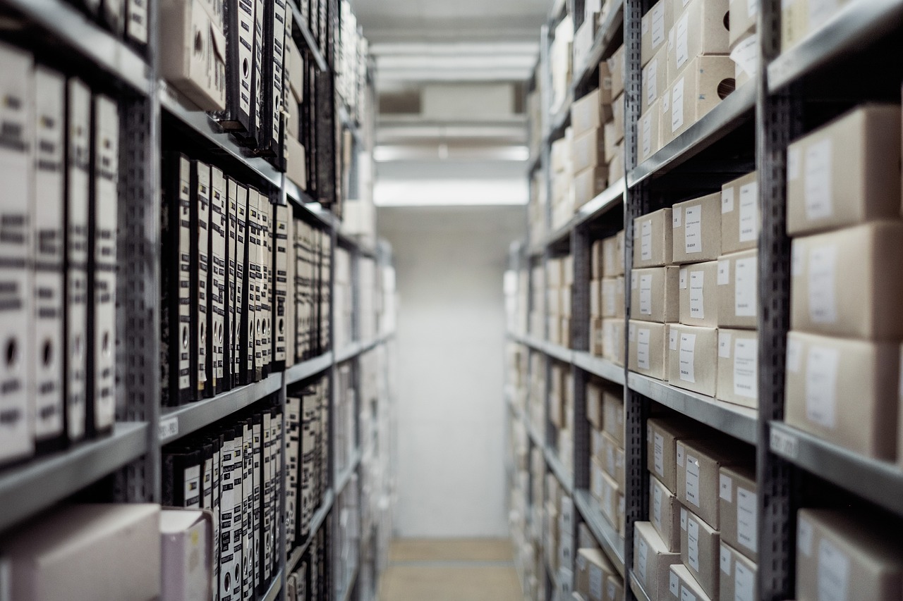 Tips bij het zoeken naar tweedehands opslag voor je magazijn